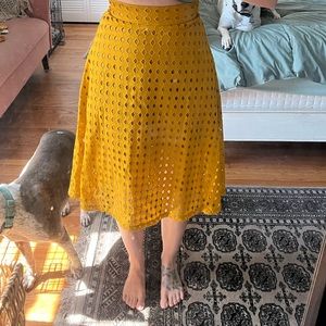 Highwaisted Yellow Skirt